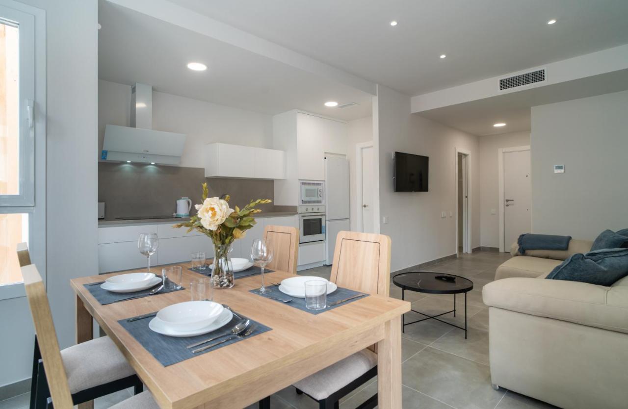 Aac Malaga - Apartamento Con Terraza, Muy Amplio, Totalmente Equipado, Cerca Del Centro Y Nuevo! Luaran gambar