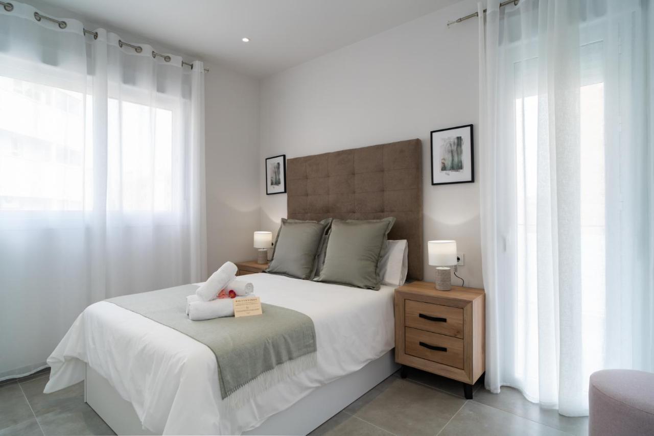 Aac Malaga - Apartamento Con Terraza, Muy Amplio, Totalmente Equipado, Cerca Del Centro Y Nuevo! Luaran gambar
