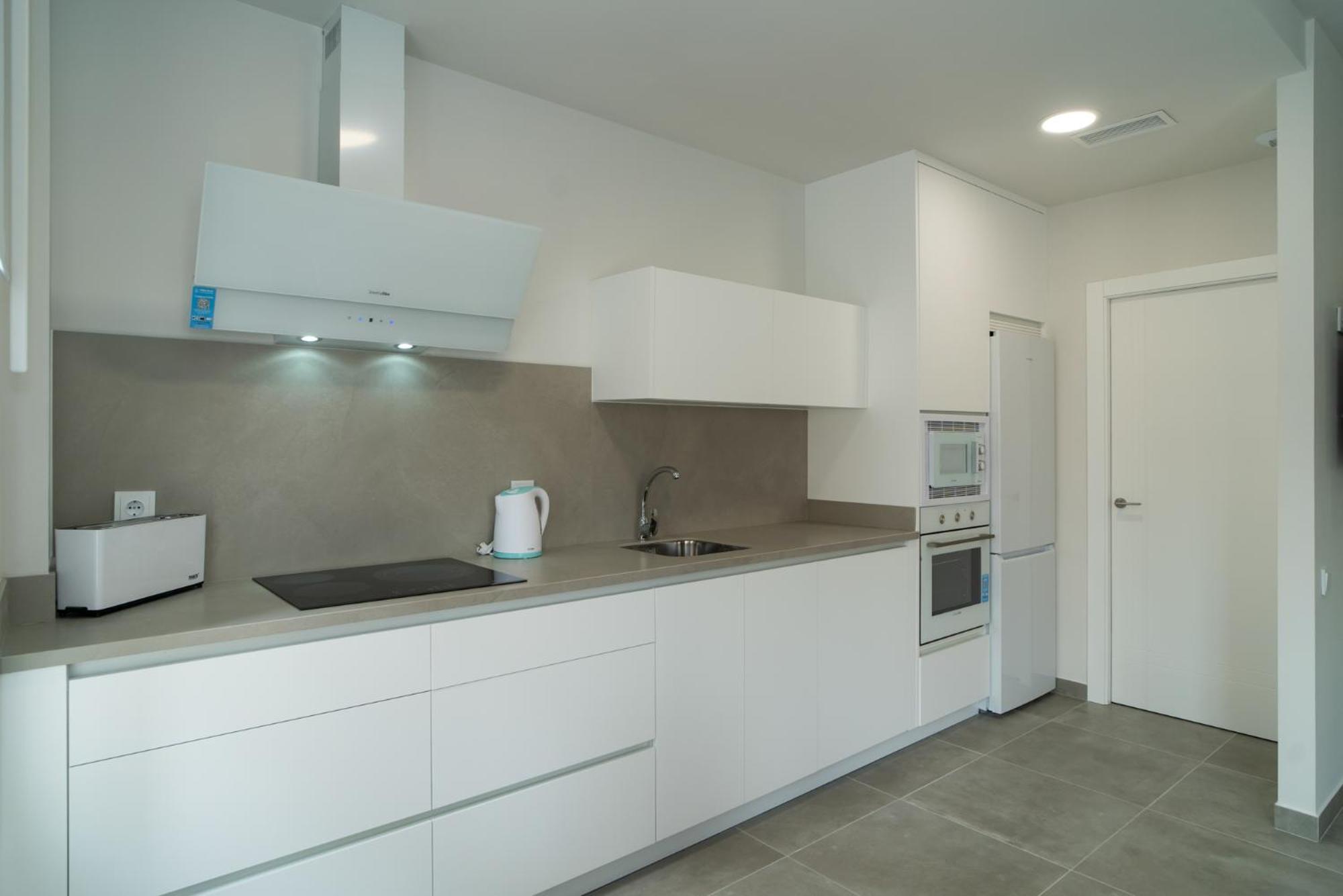 Aac Malaga - Apartamento Con Terraza, Muy Amplio, Totalmente Equipado, Cerca Del Centro Y Nuevo! Bilik gambar
